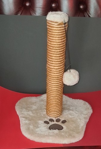 Katzenkratzbaum mit
